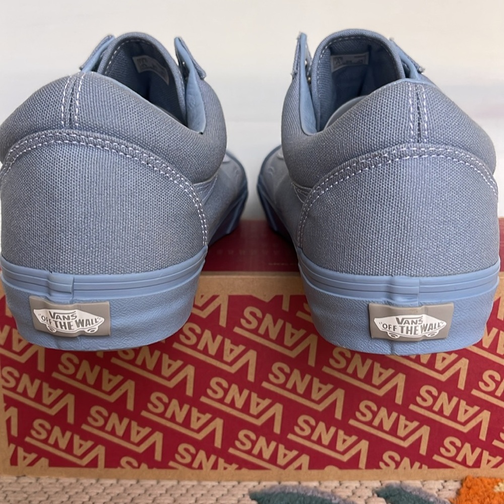 Vans WMNS Old Skool
Pastel Mono Dusty Blue
VN000CT8DSB
Sneakers - Picture 14 of 16